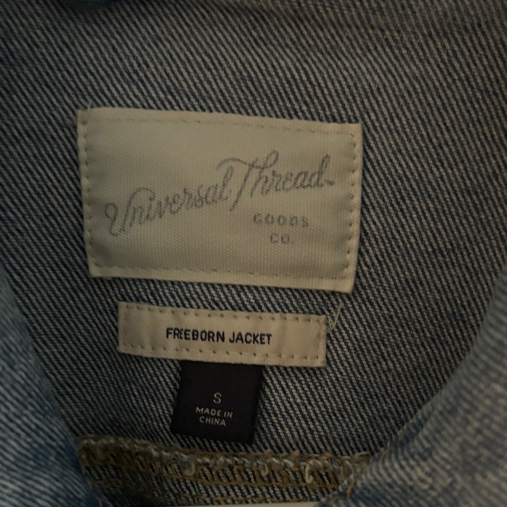 Universal Thread Light Blue Denim Jacket - Picture 2 of 2